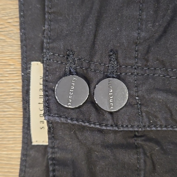 Sanctuary black standard surplus cropped cargo capri pants, size 27 - Picture 4 of 13
